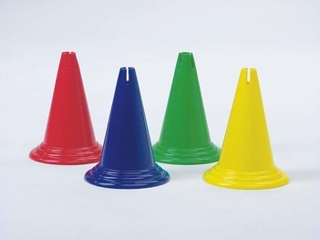 Cono Plastica H 30cm con Base ed Incavo Art. K 825