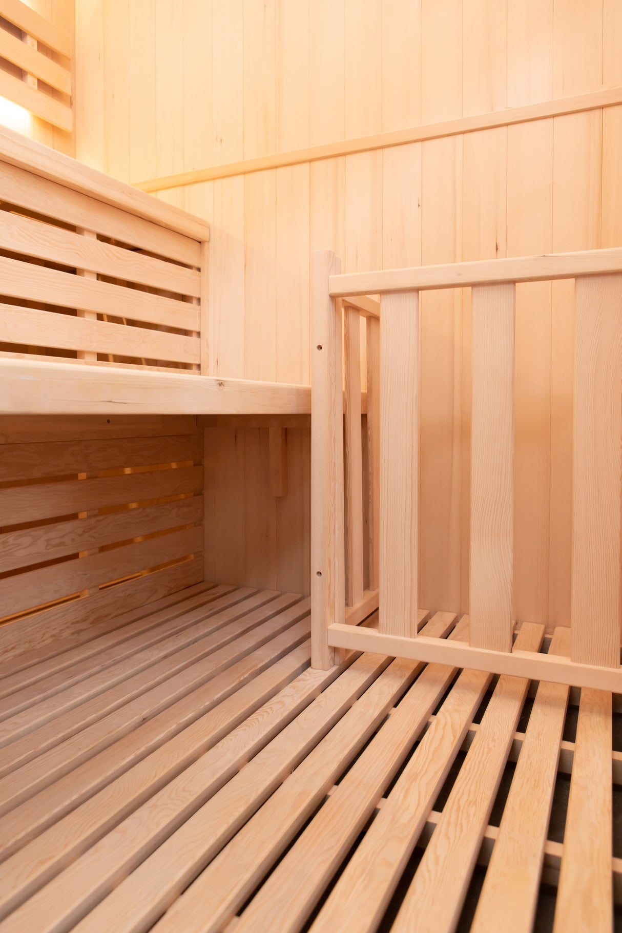 Sauna A Vapore Finlandese tradizionale Zen angolare 3-4 Posti 4.5kW Disponibile dal 11/06/2026 Cod. SN-ZEN3CPK Disponibile dal 06/06/2026
