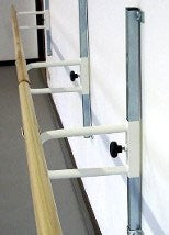 Coppia di supporti o mensole regolabili da muro per sbarra danza singola Art. G 407