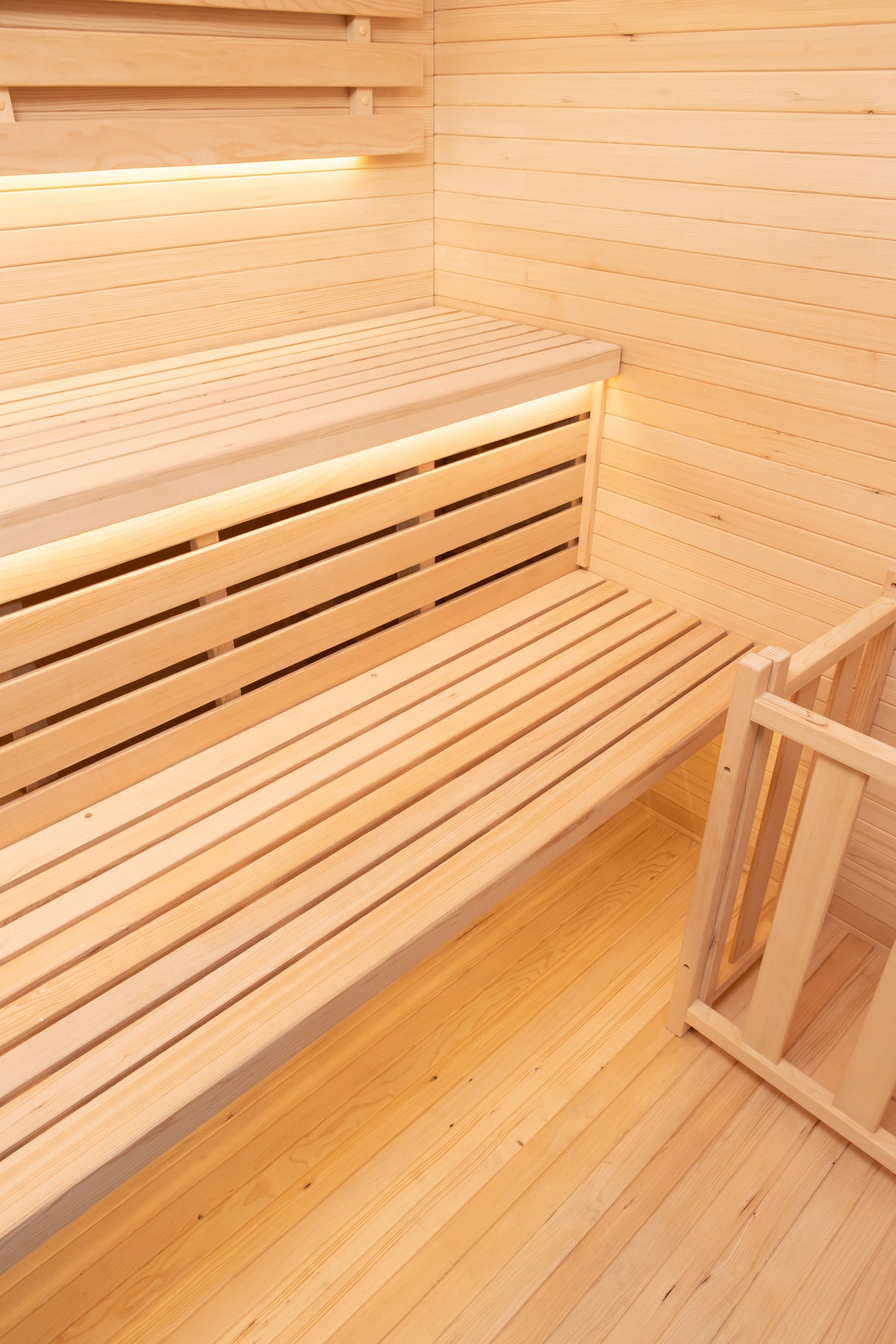 Sense Angular Sauna tradizionale a 3 posti STUFA DA 4.5kw DISPONIBILE DAL 08/06/2026 COD. SN-SENSE-3CPK