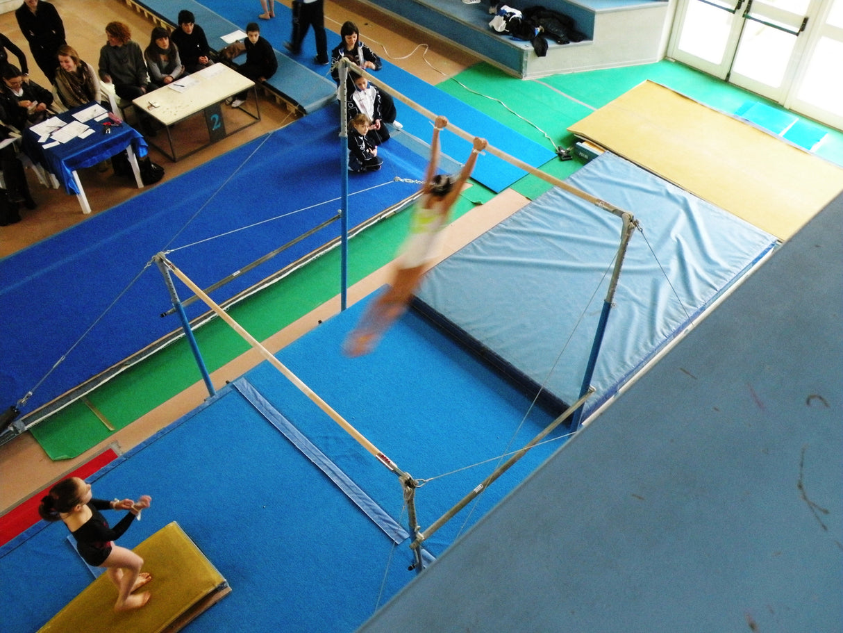 Parallela femminile asimmetrica Prezzo su Richiesta Art. G 173