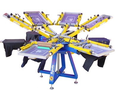 Stampe serigrafia e logo PERSONALIZZATA applicata su Tute e maglie sportive e Borsoni