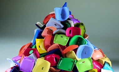 Seduta A Scocca Omega Polipropilene anti UV