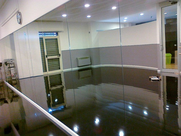 3 Specchio Danza Di Sicurezza A Parete Un Modulo Con Battiscopa E Cornice Ferma Specchio Cm 200x100 Art. G400/b