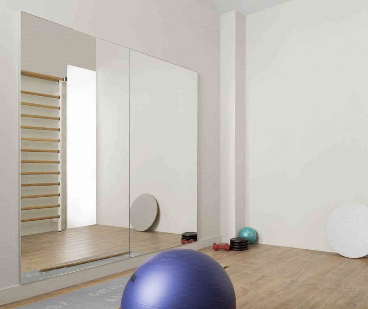 Specchio antinfortunistico modulare liscio 100x200 h con foro per mensola a muro Art. 1713