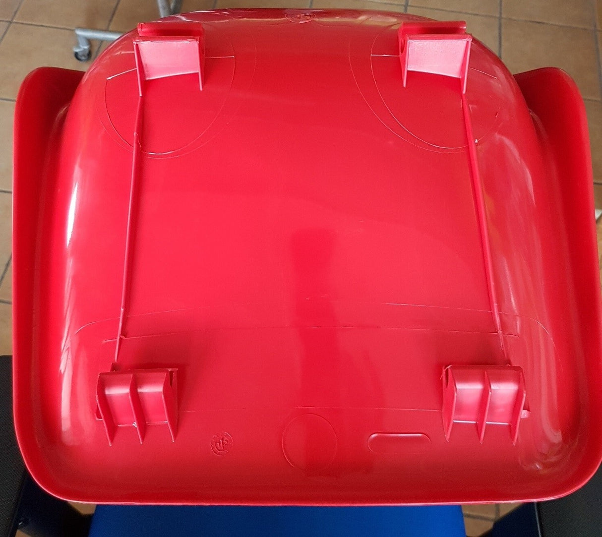 Scocca con schienale per tribuna e sedie OM A1 IGNIFUGO attacco aggancio RICHIEDERE PREVENTIVO