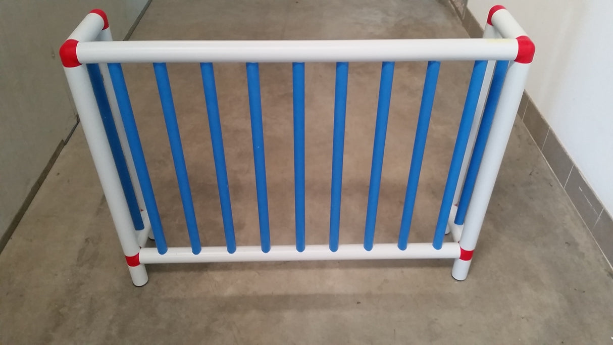 Copritermosifoni realizzati in PVC antinfortunistico Cod. CR5030 e Ct5030S e CtTcv50