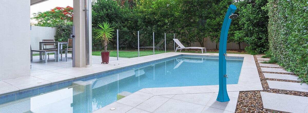 Doccia Solare Antracite Formidra Happy 4X4 da 44 Litri