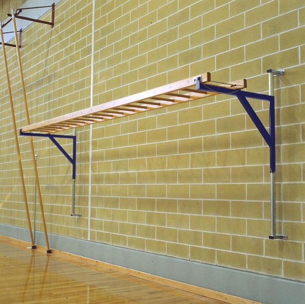 Scala orizzontale Sport System da fissare a parete, lunghezza mt 5, graduabile in altezza Art. S01060