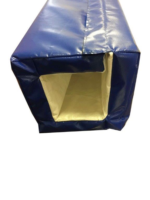 Coppia di Protezione imbottita spessore 5cm per impianti basket e minibasket monotubo a sezione quadrata 15x15cm, a norma UNI-EN 913 Codice: 4403