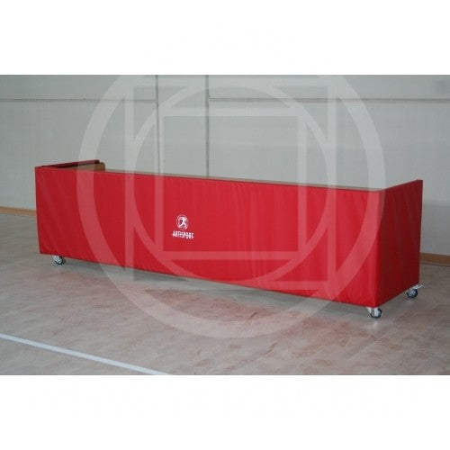 Tavolo per giudici Art.B696/T sagomato carenato con protezioni