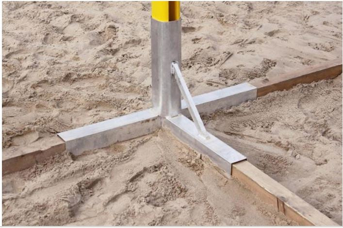 Impianto beach volley zincato mm.50 Art. V 709/R in tubo di  acciaio mod. standard con bussola a croce