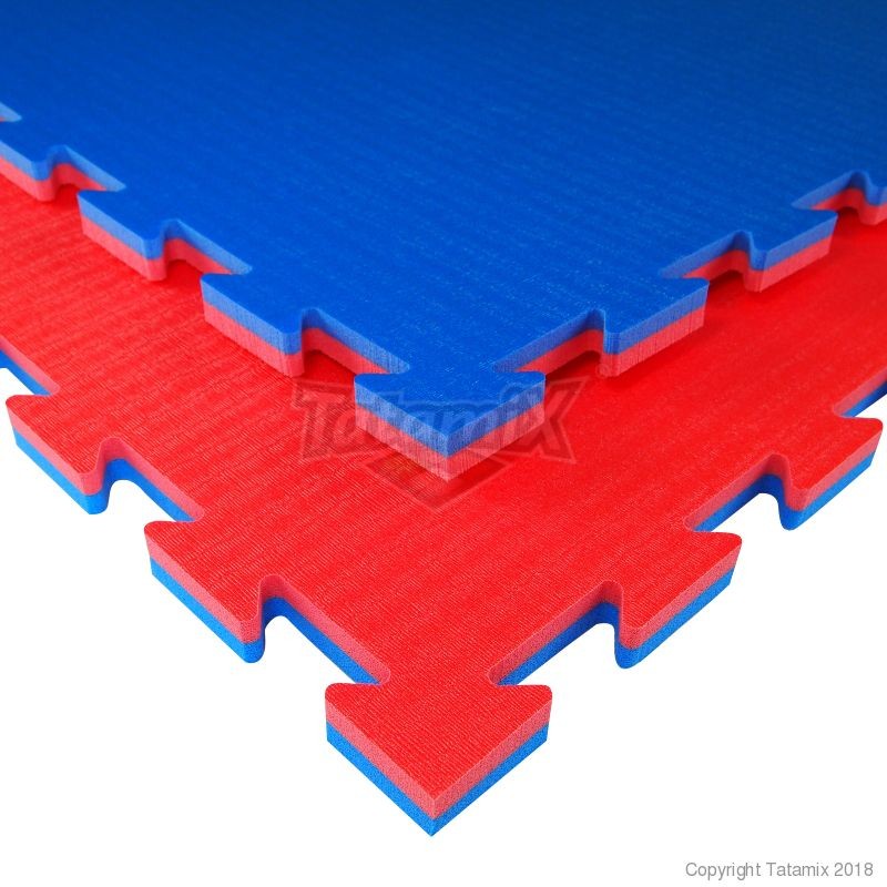 Tatami Incastro Karate K20L-50 Dim. 50x50x2cm Rosso-blu Kit 4 Pezzi Quantità minima per la vendita 2 Kit
