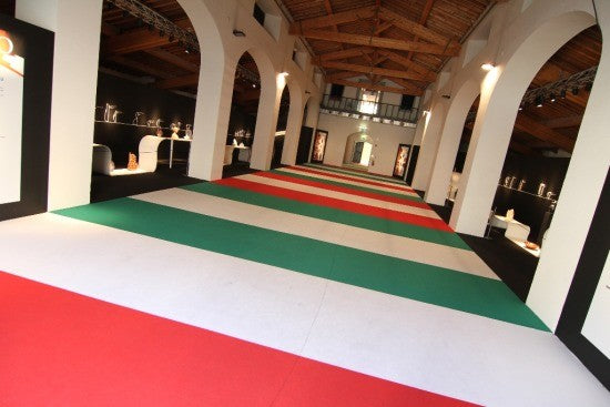 Moquettes Hugostand-Hugoplastic Colori a Scelta Spessore mm 2,5 venduta a rotolo da 100 MQ