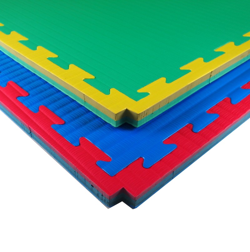 Tatami Ad Incastro Boxe Karate TJ25X 100x100x2,5cm Rosso-Blu Quantità minima per la vendita 8 Moduli