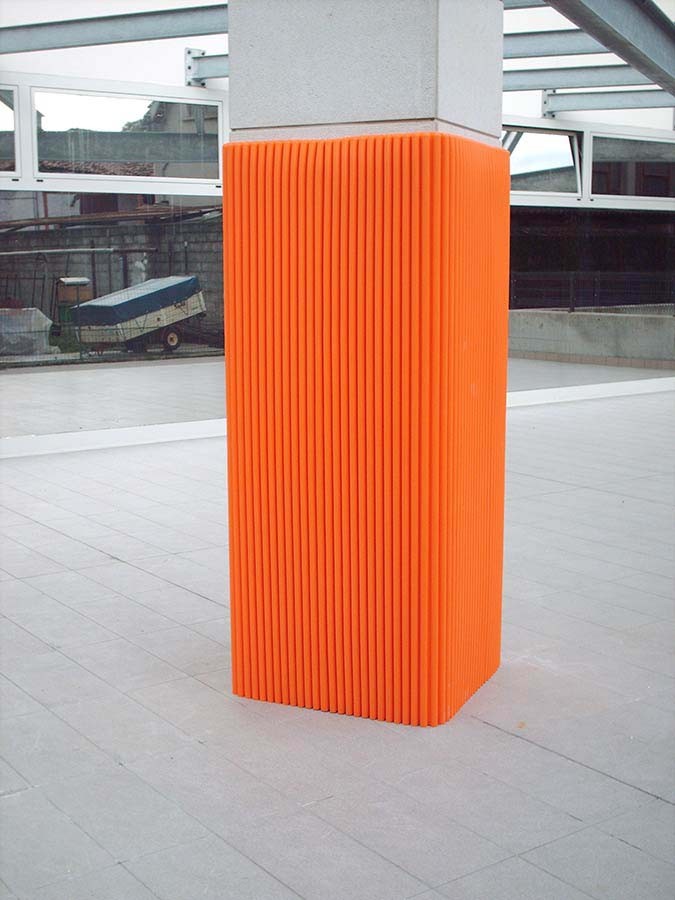 Protezioni antitrauma colonne impianti sportivi ONDA o MAXI ONDA