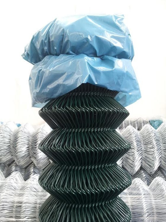 Rete Metallica Griglia Zincata e Plastificata H mt 3,00 filo 2,80 mm mtl 25 art 02028