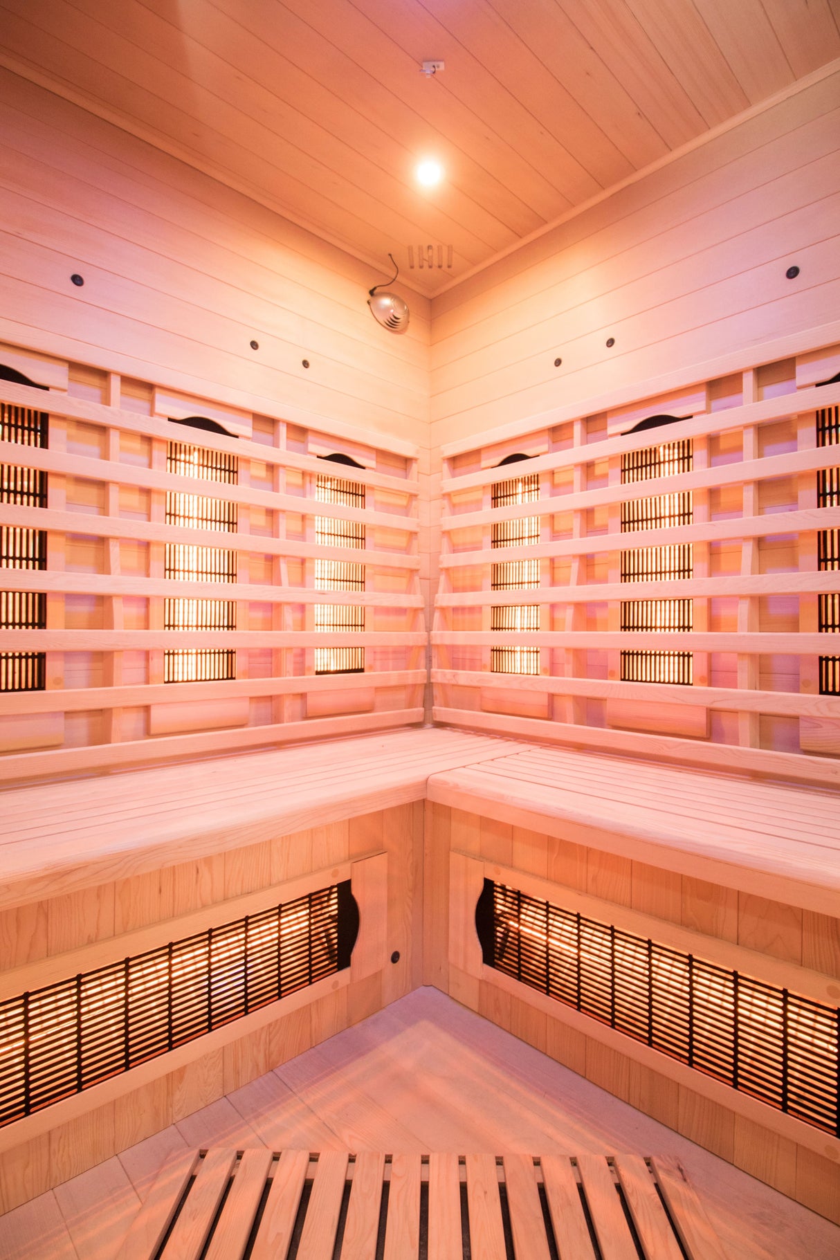 Sauna infrarossi al quarzo Apollon 3-4 posti angolare Cod. SN-APOLLON-Q3C