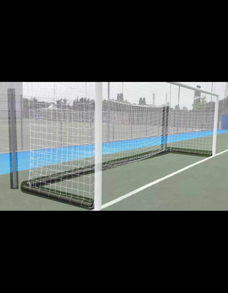 Set protezioni per i 4 pali distanziati posteriori tendirete per porte calcio a bussole S04344