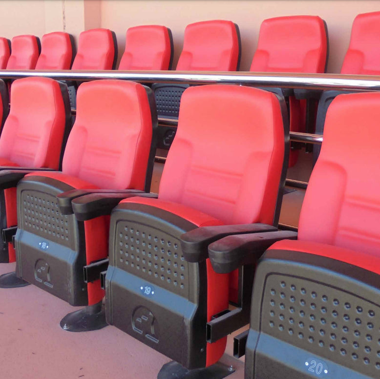 Poltrona vip per impianti sportivi e sale conferenza LEXUS