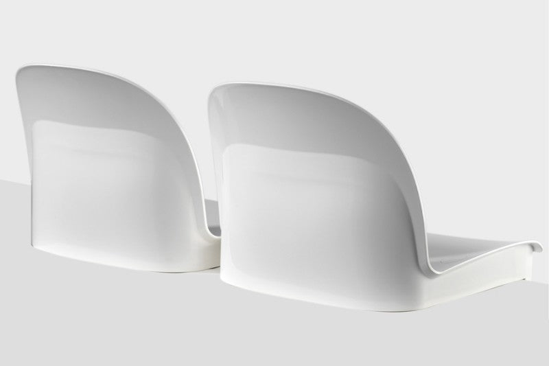 Seduta a scocca modello KUM 35cm profondità ridotta pp ignifugo. CL1 con anti UV