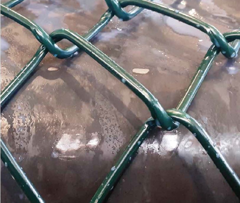 Rete Metallica Griglia Zincata e Plastificata H2,25 filo 4,00mm Campi Sportivi rotolo mtl 12,5