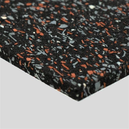 Pavimentazione PAV HD MIX BLACK GOMMA FIT rotolo antitrauma gomma disponibile negli spessori 4, 6, 8 e 10 mm.