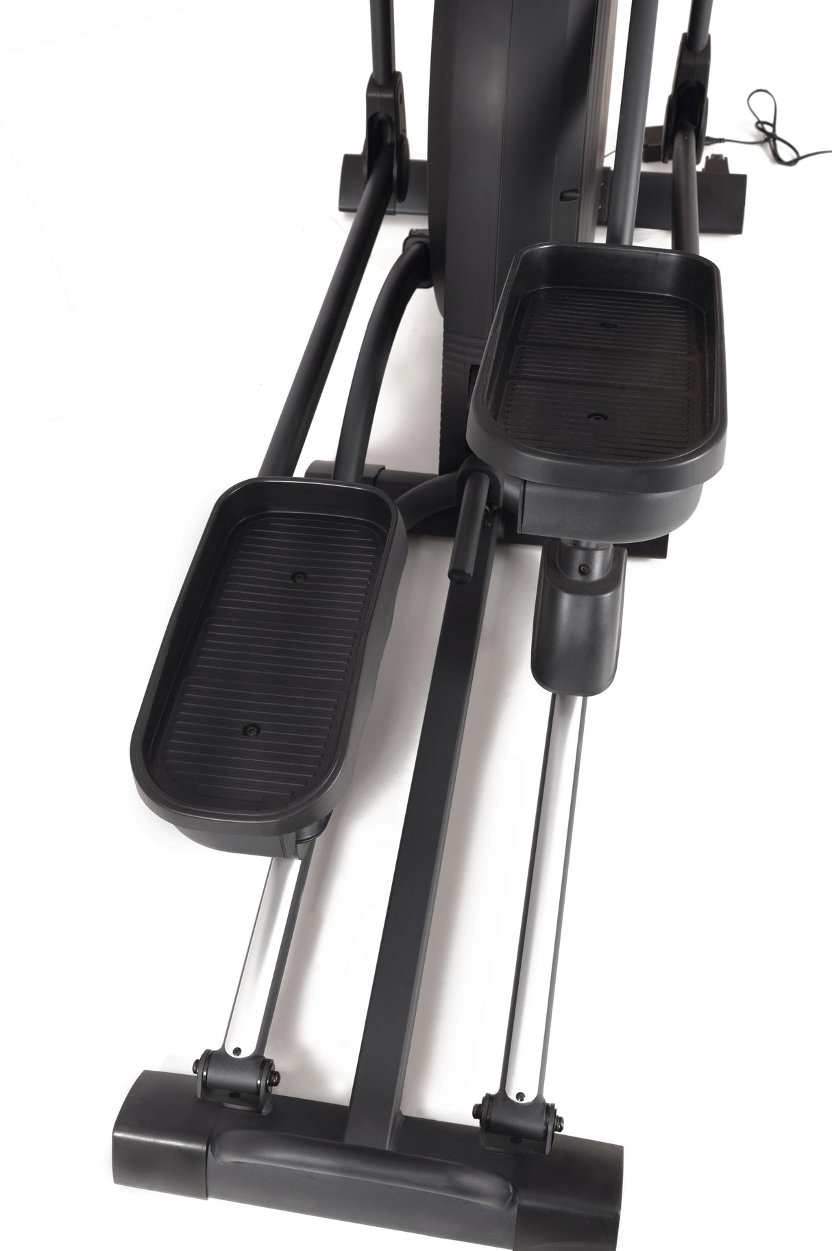 ERX-650 HRC a volano anteriore elettromagnetica con pedane regolabili in inclinazione e ricevitore wireless APP Ready 3.0