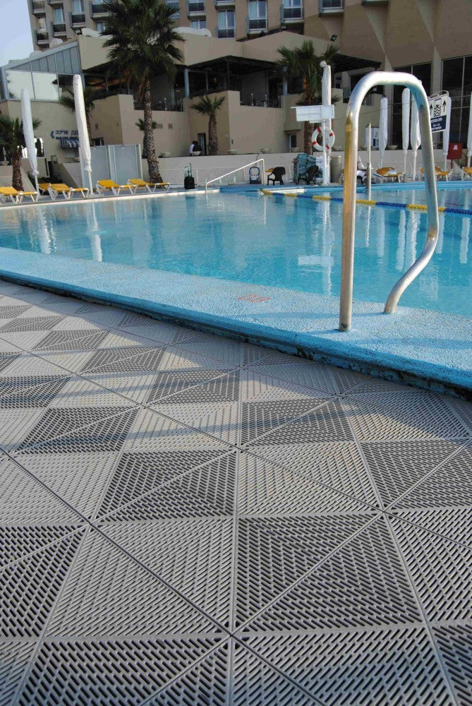 Pavimentazione SOFT TILE piastrella antibatterica per le zone umide PE con trattamento antibatterico