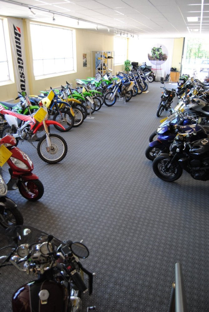 Pavimentazione ROYAL traforata Abitazioni Garage officine Ho.re.ca Outdoor Scuole aree gioco fuori produzione