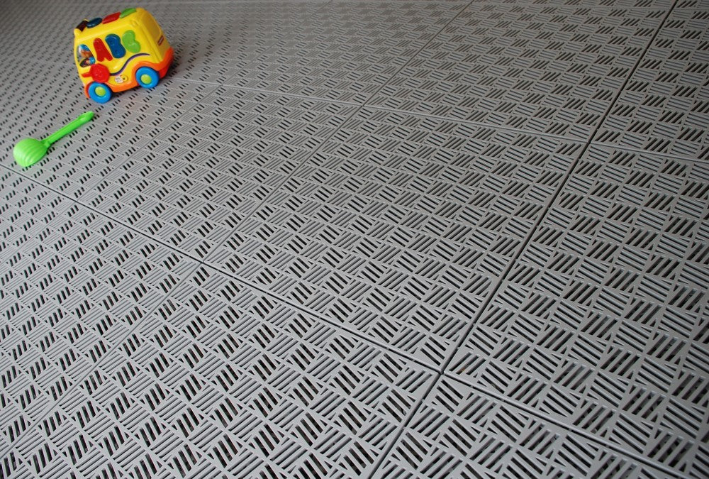 Pavimentazione mod BRIQUE Pratica e funzionale per ambienti interni ed esterni Dimensioni: 377 X 377 mm