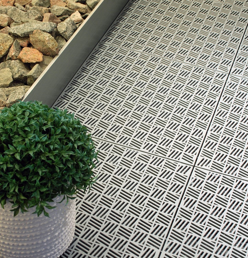 Pavimentazione mod BRIQUE Pratica e funzionale per ambienti interni ed esterni Dimensioni: 377 X 377 mm