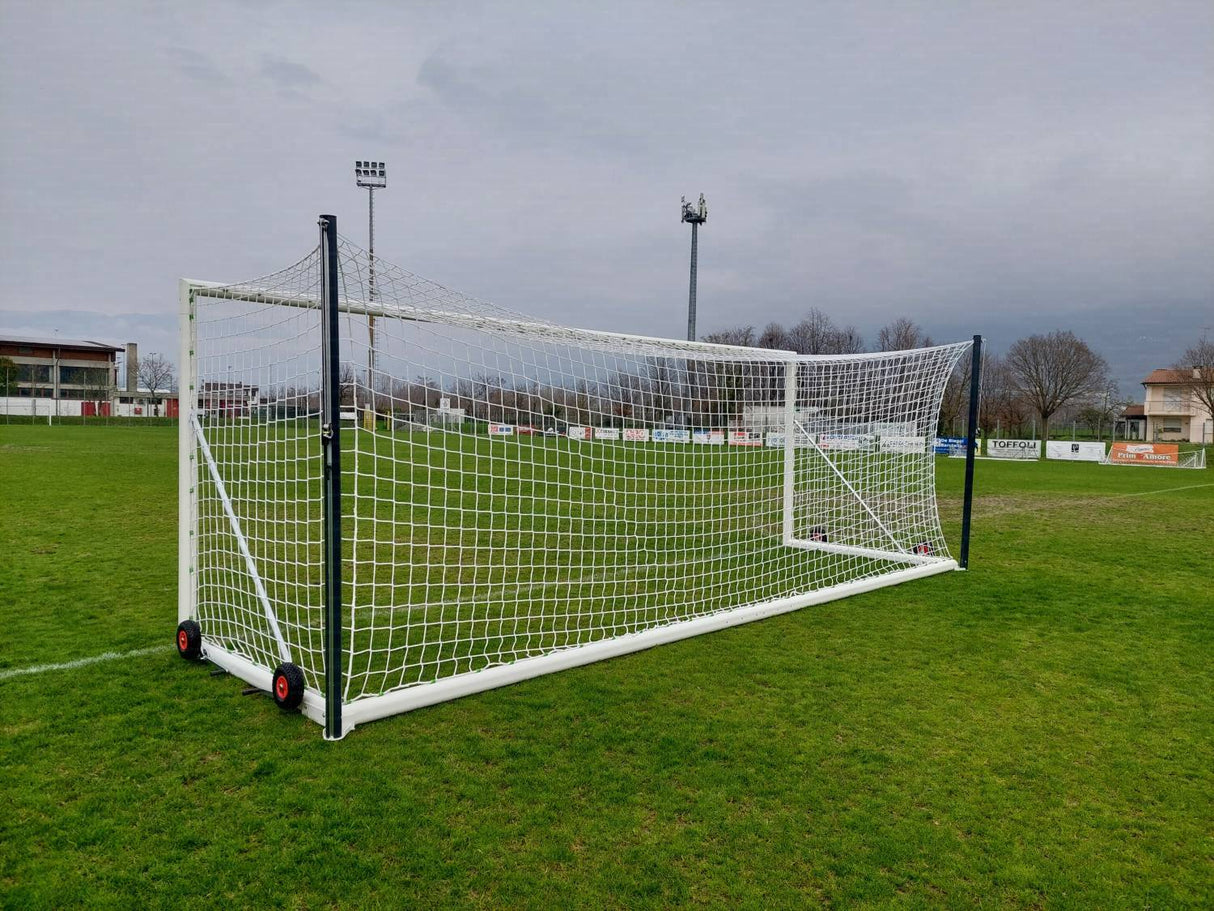 Sistema di tensionamento rete con pali verticali da applicare in n. 1 porta da calcio mobile art. 5900. ART. 6012