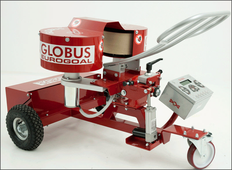 Macchina spara-palloni Globus Eurogoal 1500 funzionale ad un allenamento completo per il calcio S04558