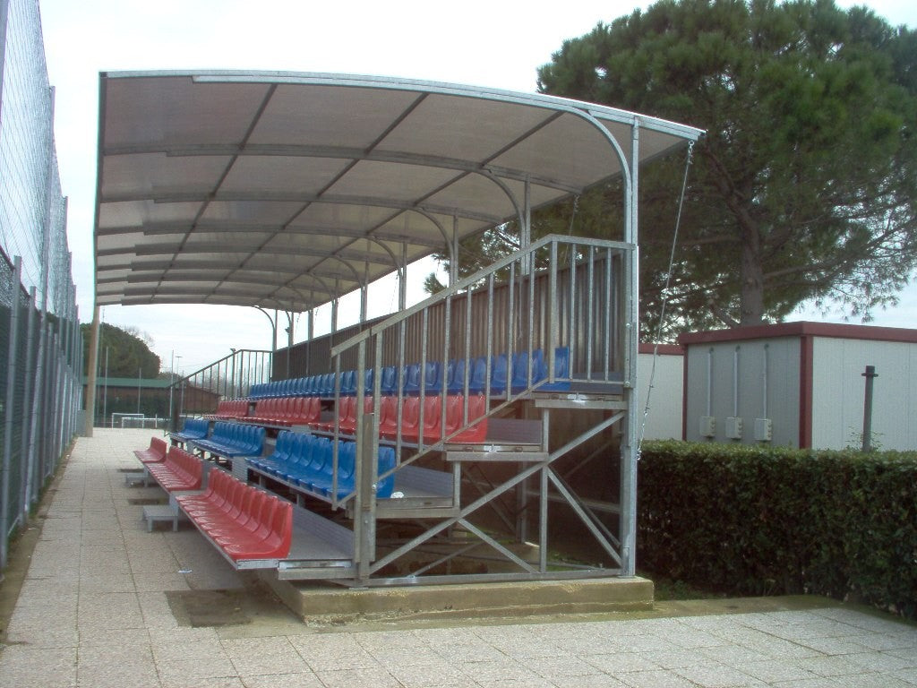 Tribuna Spettatori completa senza copertura in acciaio zincato a caldo si realizza su misura richiedere preventivo costo al mtl