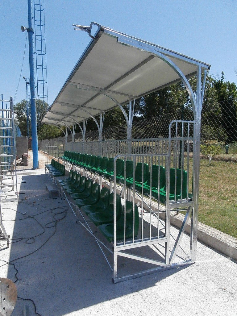 Tribuna Spettatori completa senza copertura in acciaio zincato a caldo si realizza su misura richiedere preventivo costo al mtl