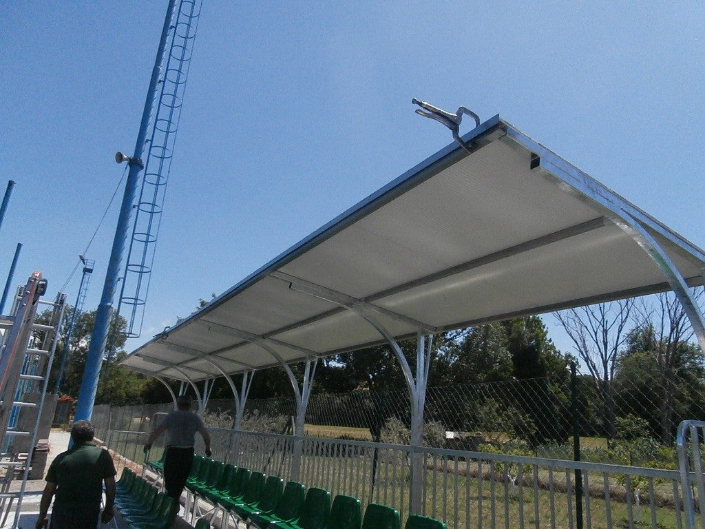 Tribuna Spettatori completa senza copertura in acciaio zincato a caldo si realizza su misura richiedere preventivo costo al mtl