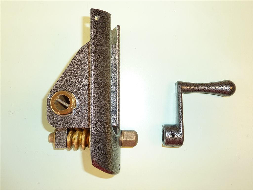 Argano tennis sezione tonda in ottone con maniglia estraibile ART 7544
