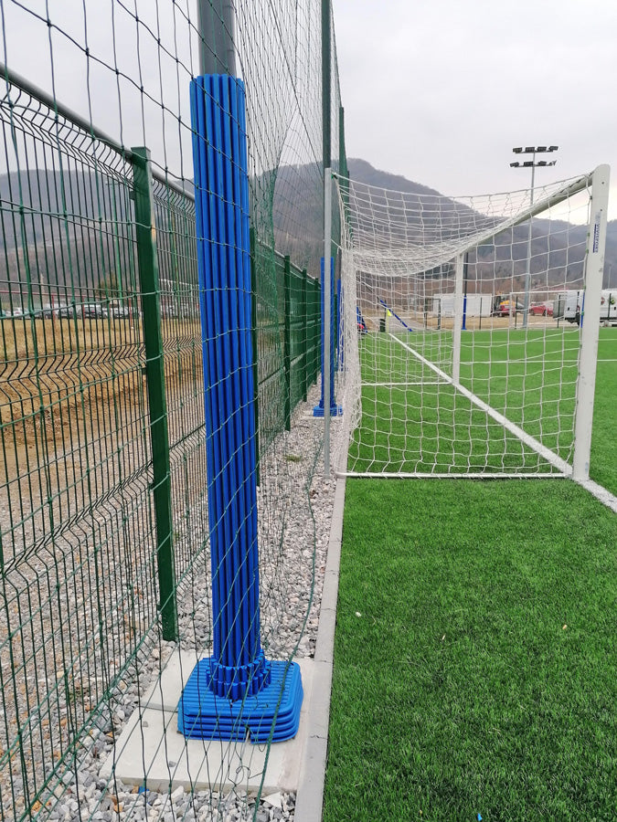 Protezioni per pali per impianti sportivi o campo da calcio pallavolo basket