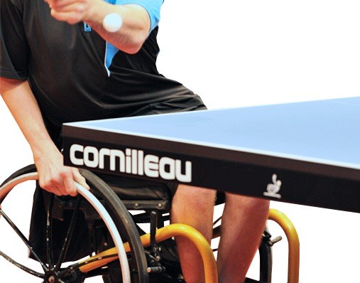 Tavolo Ping Pong Cornilleau Competition 740 ITTF Indoor Piano in agglomerato 25 mm con rivestimento speciale Skiltop