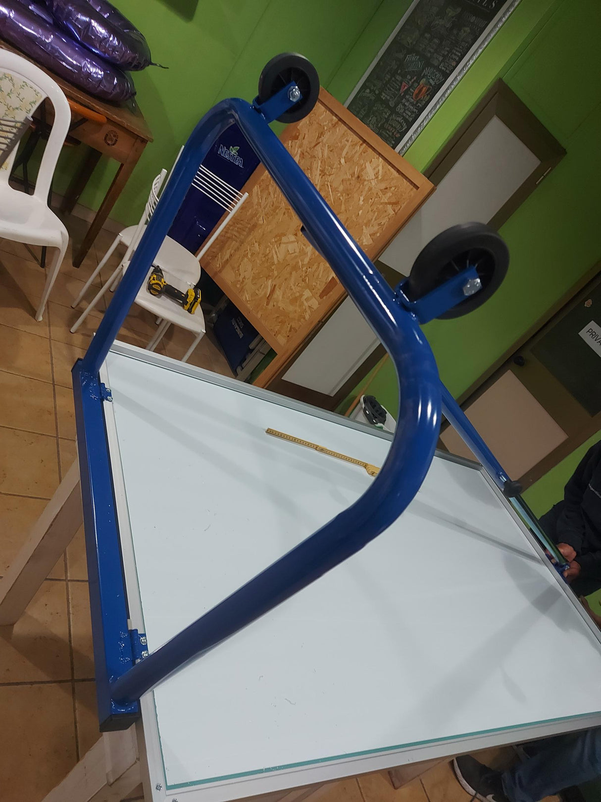 Specchio modulare antinfortunistico trasportabile di Sicurezza Liscio Su Carrello Art G. 400/R CONTATTARE X ACQUISTO VIA EMAIL