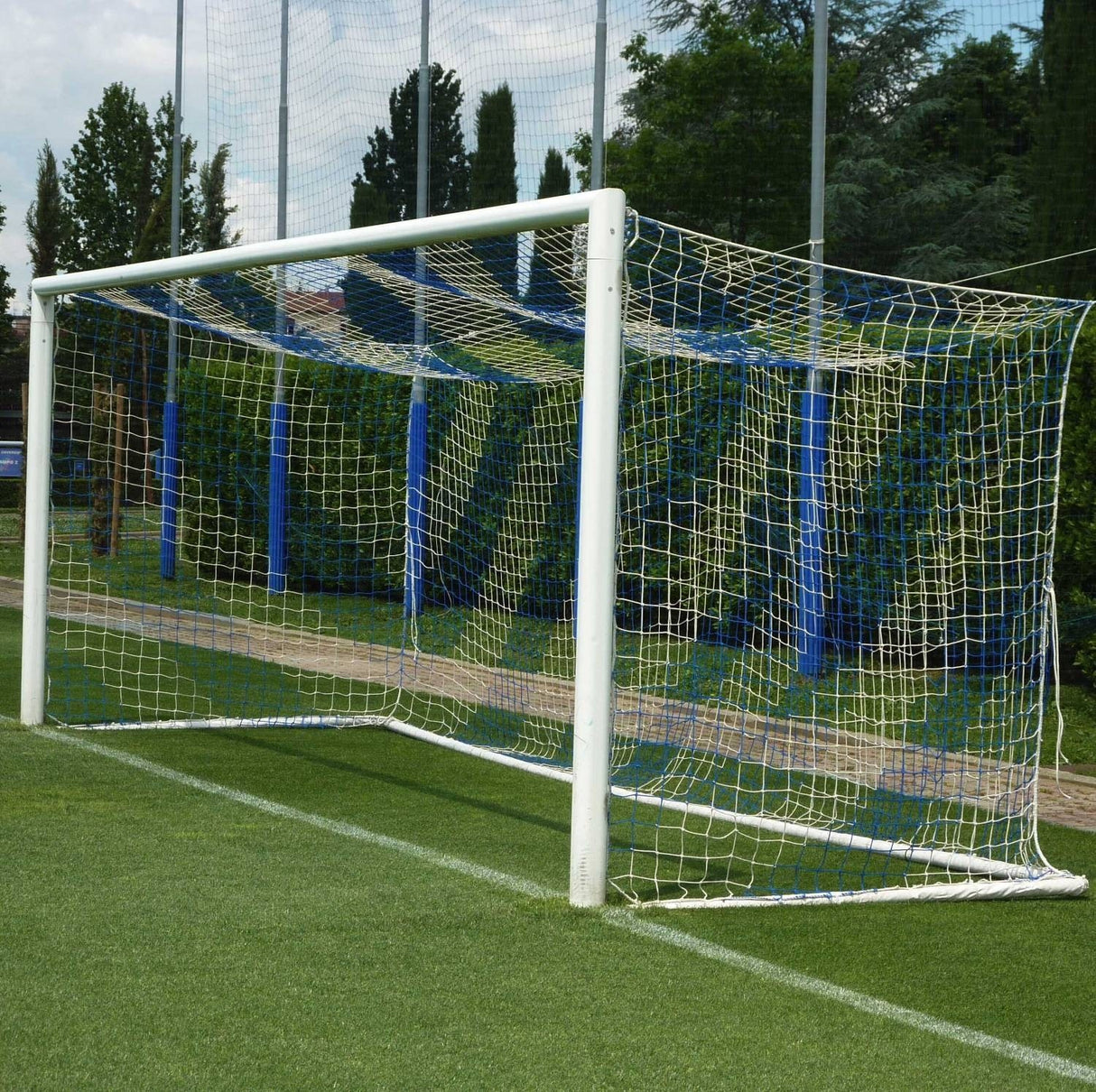 Coppia ribaltine Art 6038 da applicare su porte calcio 7.32x2.44 m con palo in alluminio sez 120x100mm