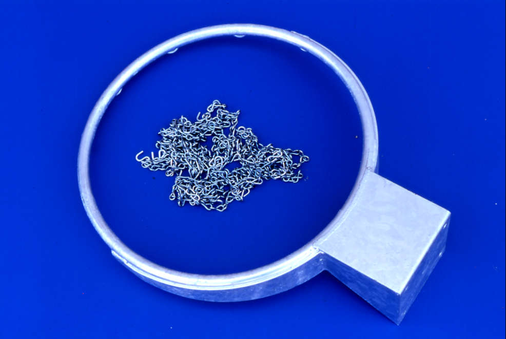 Canestro basket, con piastra di rinforzo, ultra resistente, in acciaio zincato per esterno. ART. 4004