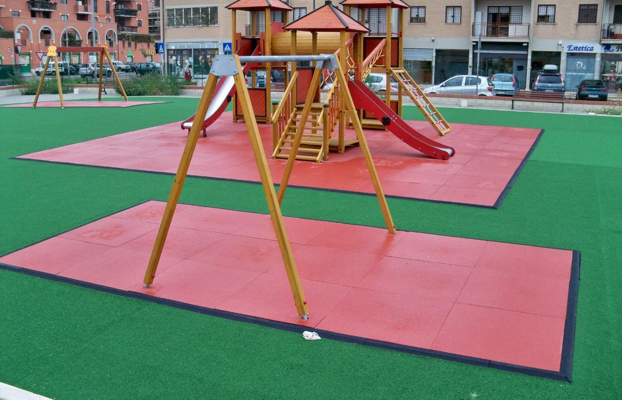 Eco-Play Pavimentazione di sicurezza con sottofondo in morbida gomma espansa e superficie in granuli di gomma epdm PAVIMENTAZIONI ANTITRAUMA CERTIFICATE UNI EN 1177