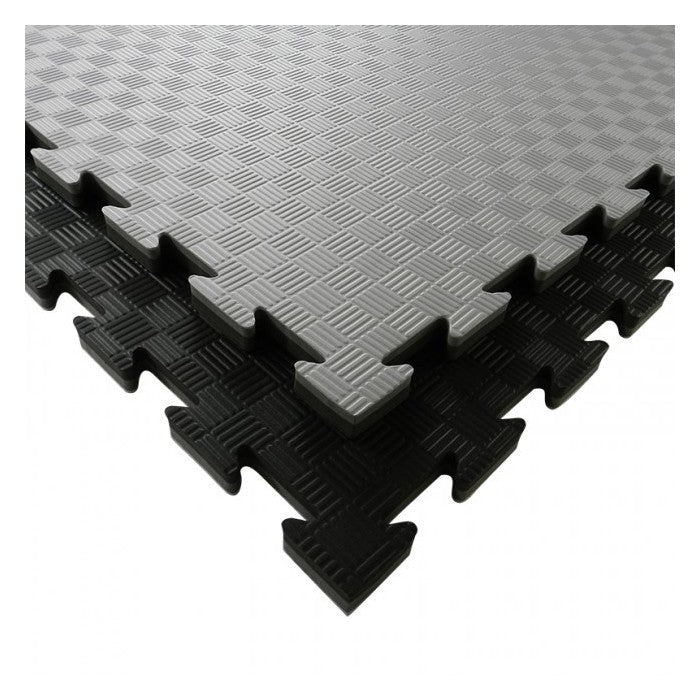 Tatami Ad Incastro Taekwondo T25X 100x100x2,5cm Nero-Grigio Quantità minima per la vendita 6 Moduli