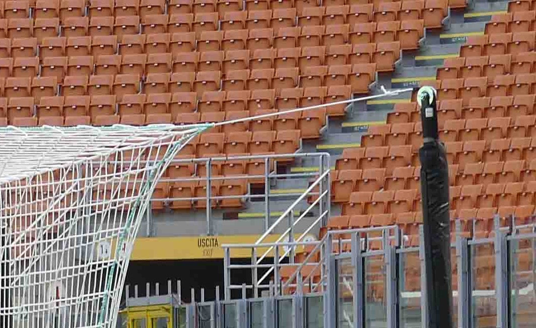 Sistema di Tensionamento Art. 6048 per rete per porte da calcio a palo distanziato articolo 5907.