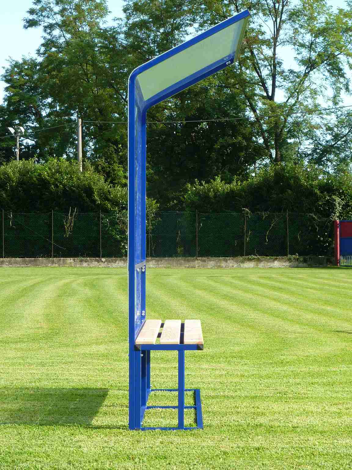 Panchina Serie Economica Modulo Da 2 M In Acciaio Verniciato Copertura In Policarbonato Alveolare Art.6200