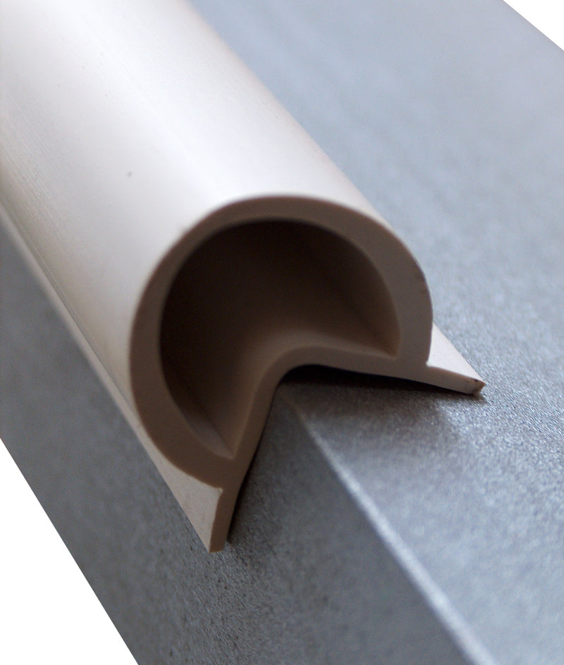 Copri-angolo PVC Cod. CA15C 1,5x1,5cm x 200 cm colori su richiesta!
