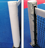 PROTEZIONI per CAMPI DA PADEL Protezioni con imbottitura e rivestimento in pvc lavabile per ingressi e pali rete dei campi da padel