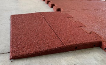 Quadrio 20 mm Pavimentazione componibile e autobloccante composta da piastre ad incastro a coda di rondine